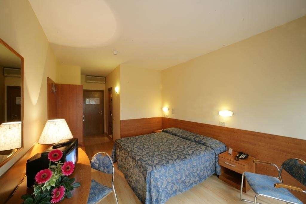 Hotel Anna Siena Nord - Monteriggioni Rum bild
